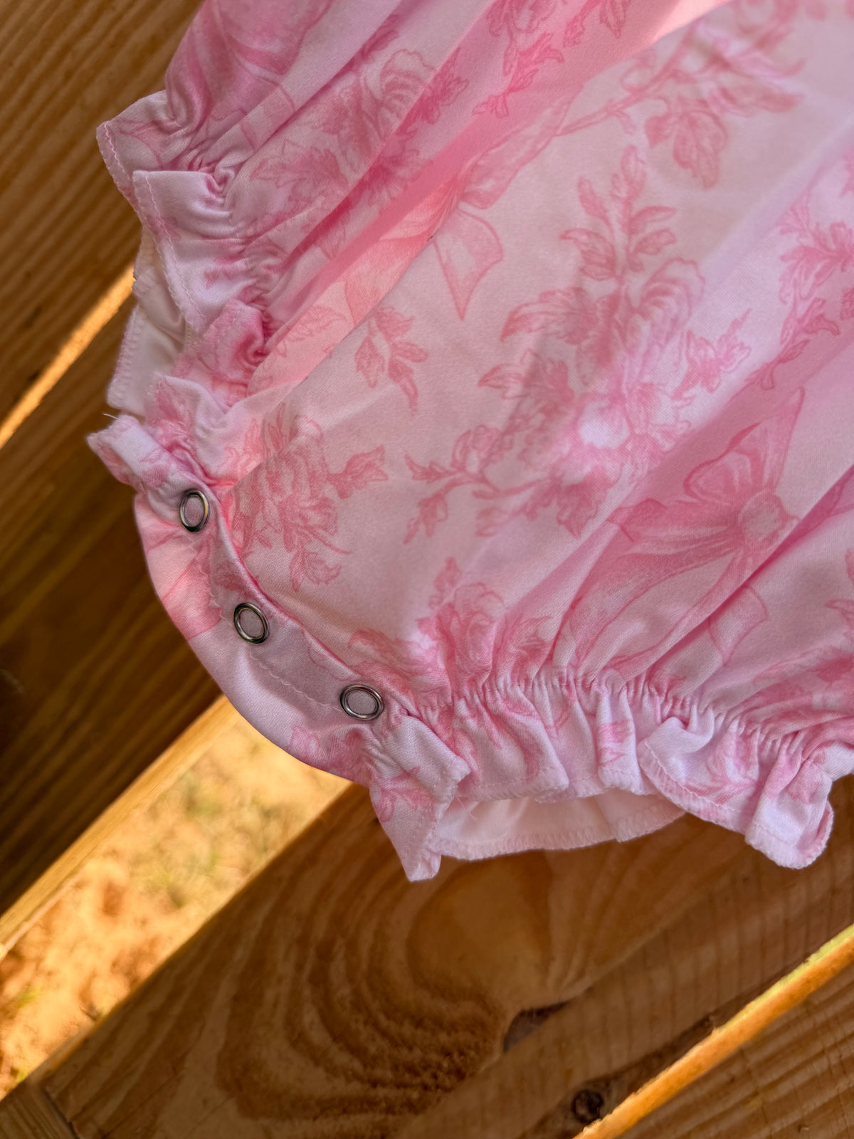 🎀 Pretty in Pink Bow Bubble