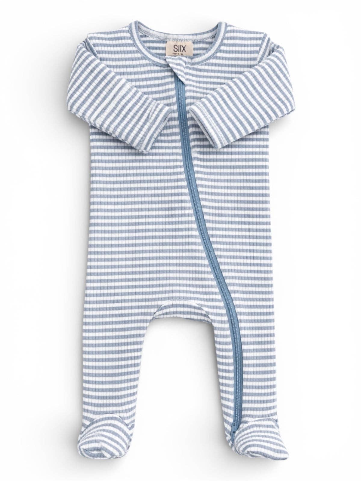 🩵 Blue Stripe Ribbed Zipper Sleeper